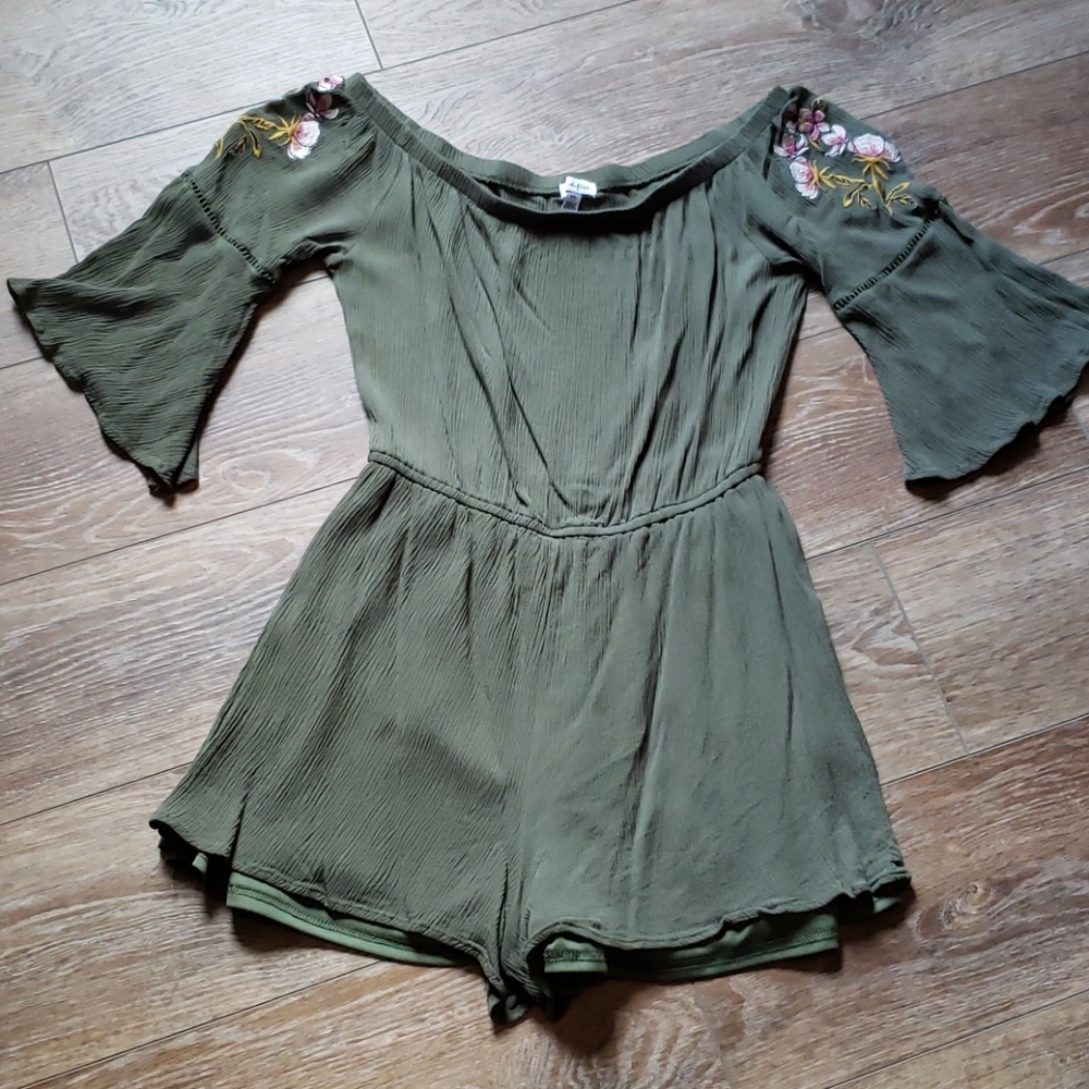 Women's Love, Fire Romper